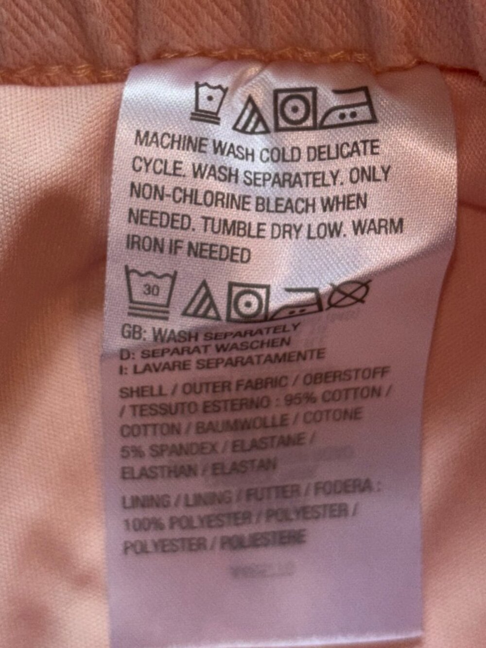 Light Pink Knit Denim Skort by Isaac Mizrahi M but fits L - Picture 7 of 7